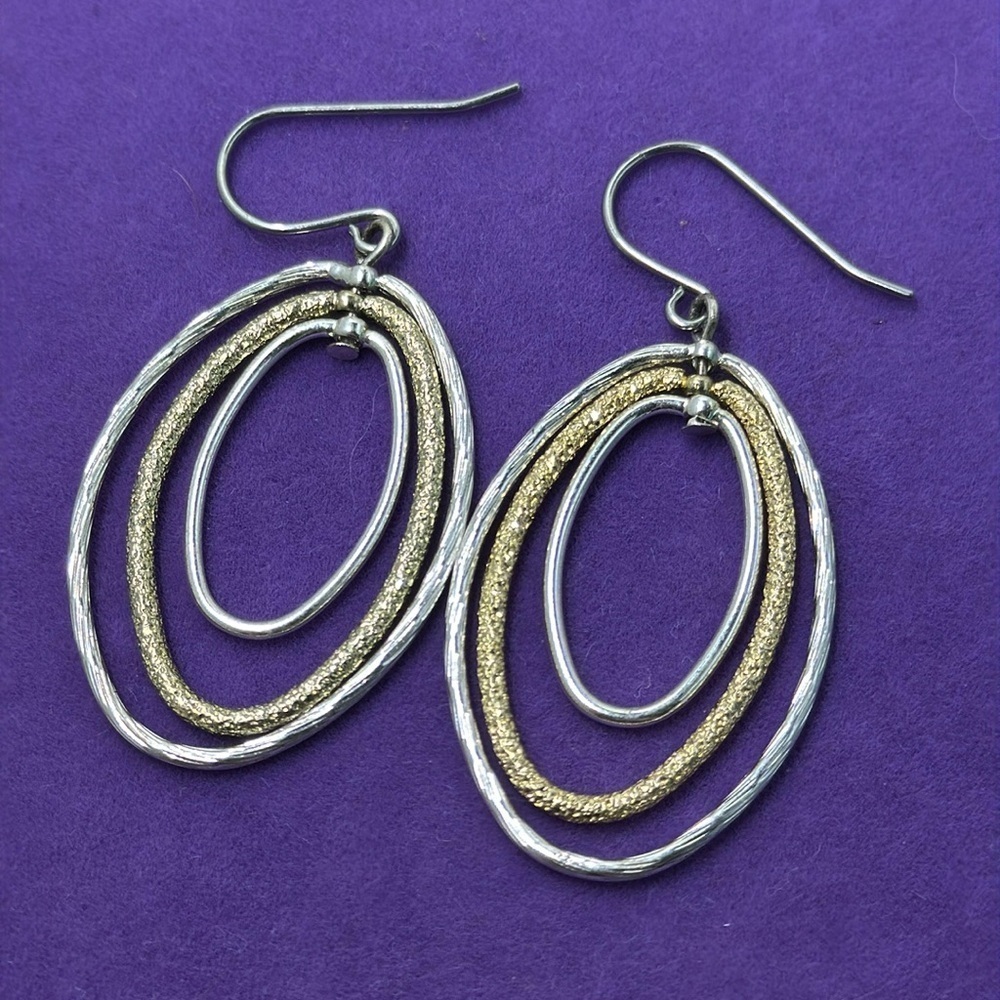 💛 Gold & Silver Tone Circle Earrings